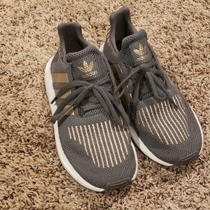 Adidas unisex sneakers (kids)